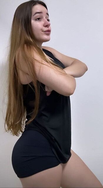 Full leaked Laurinhafeer private onlyfans photo