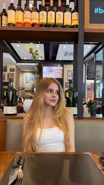 Full leaked Lavifiorio page private onlyfans photo