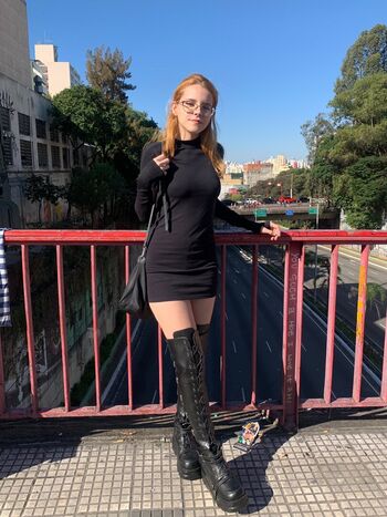 Full leaked Lavifiorio private onlyfans photo