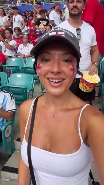 Full leaked Layah heilpern private onlyfans photo