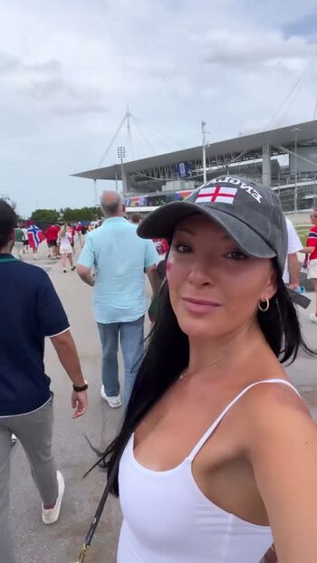 Full leaked Layah heilpern private onlyfans photo