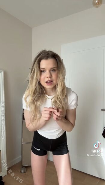 🔥 Lea peach  page leaked private photo uncensored full