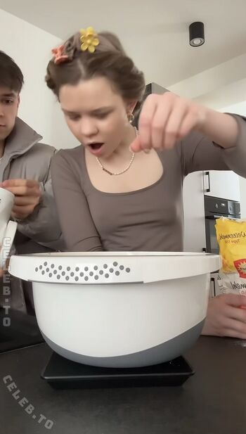 🔥 Lea peach  page leaked private photo uncensored full