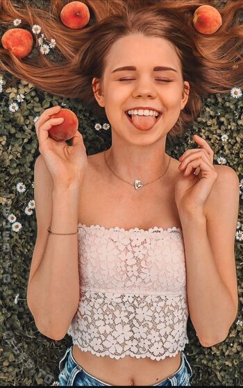 🔥 Lea peach  page leaked private photo uncensored full