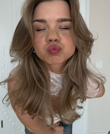 🔥 Lea peach  page leaked private photo uncensored full