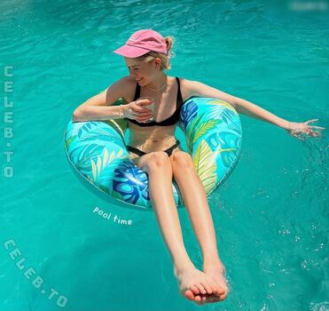 🔥 Lea peach  page leaked private photo uncensored full