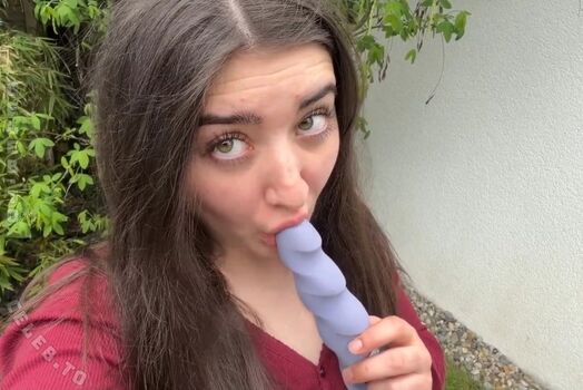 LeahSnuSnu