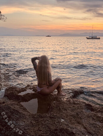 Full leaked Lena mxb private onlyfans photo