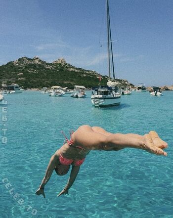 Full leaked Lena schwender private onlyfans photo