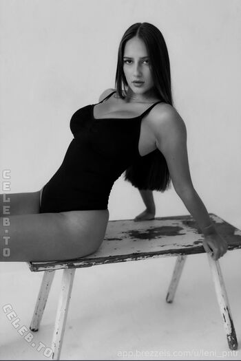 Full leaked Leni pntr private onlyfans photo