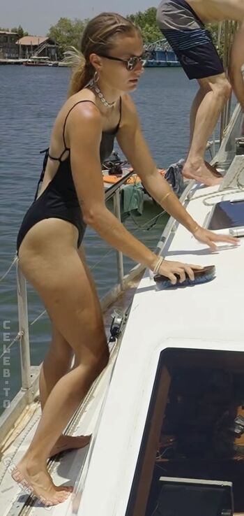 Full leaked Leonie massmann private onlyfans photo