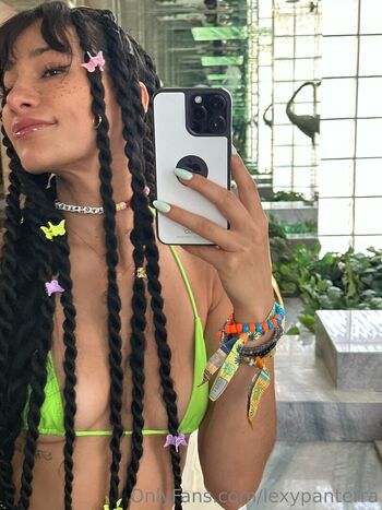 Full leaked Lexypanterra private onlyfans photo
