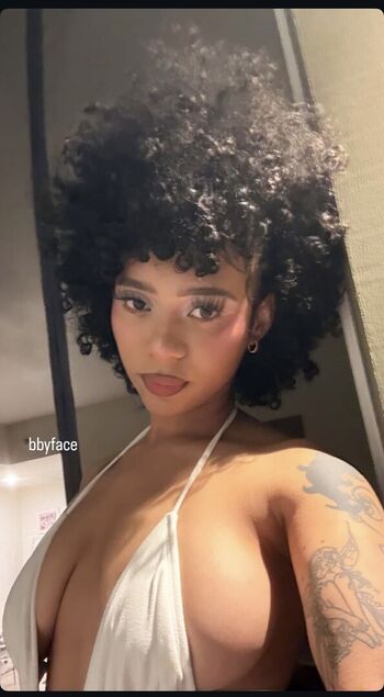 Full leaked Lianavaa private onlyfans photo