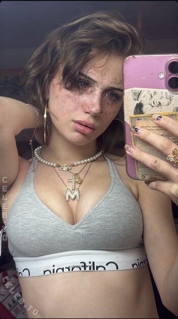 Full leaked Lienne aig private onlyfans photo