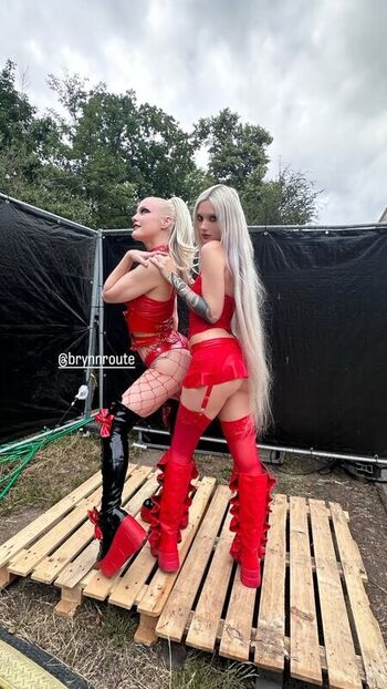 Full leaked Liittlekrissy private onlyfans photo