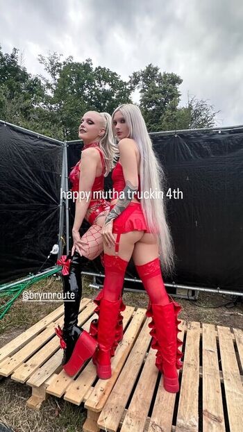 Full leaked Liittlekrissy private onlyfans photo
