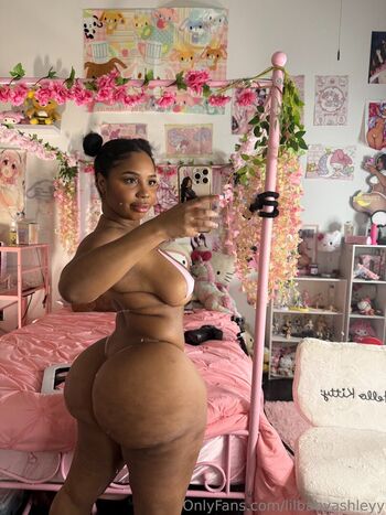 Full leaked Lilbabyashleyy private onlyfans photo