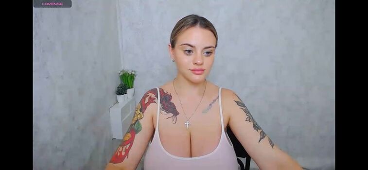 Liliat_ Mfc