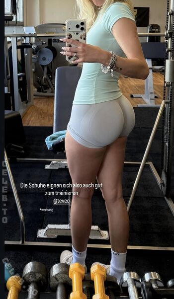 Full leaked Lillimsr page private onlyfans photo