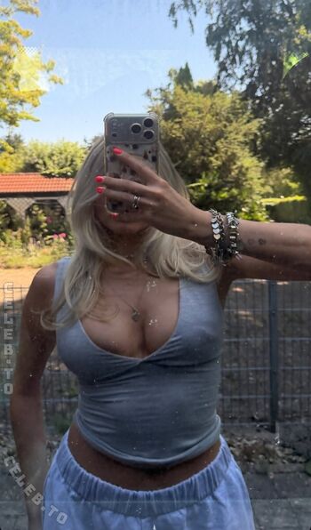 Full leaked Lillimsr page private onlyfans photo