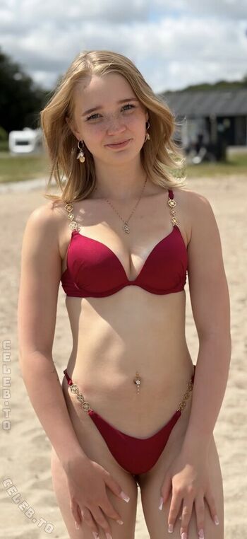 Full leaked Lilly schaper private onlyfans photo