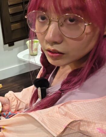 Full leaked Lilypichu private onlyfans photo