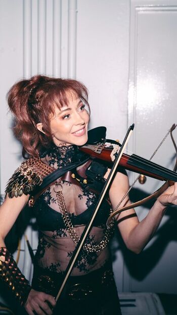 Lindsey Stirling