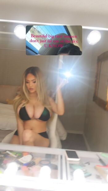 Full leaked Lindstqdhsn private onlyfans photo