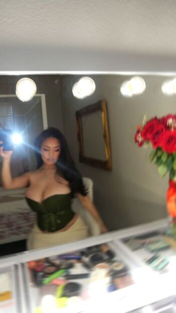 Full leaked Lindstqdhsn private onlyfans photo