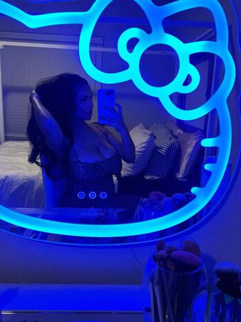 Full leaked Lindstqdhsn private onlyfans photo