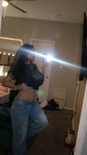 Full leaked Lindstqdhsn private onlyfans photo