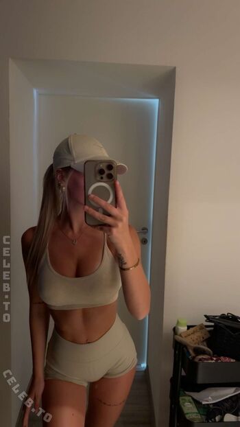 Full leaked Linebiene private onlyfans photo