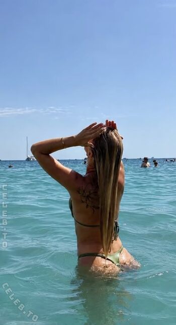 Full leaked Linebiene private onlyfans photo
