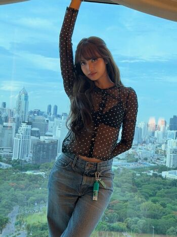Lisa Blackpink