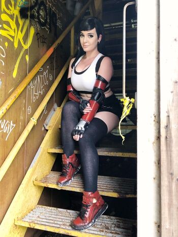 Full leaked Lisalouwho page private onlyfans photo