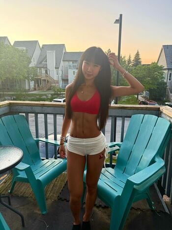 Full leaked Lisha li page private onlyfans photo