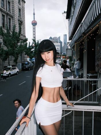 Full leaked Lisha li page private onlyfans photo