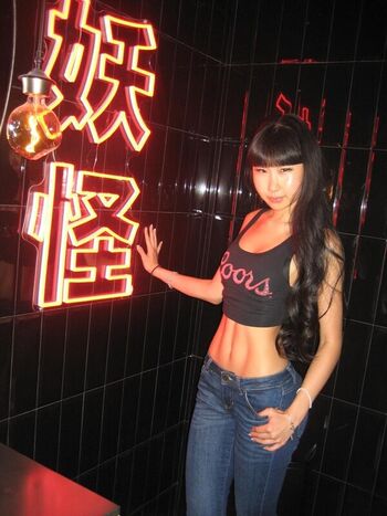 Full leaked Lisha li private onlyfans photo