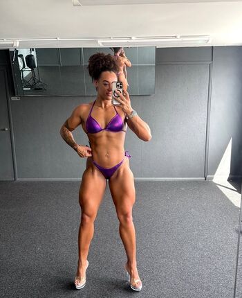 Full leaked Liv harrison private onlyfans photo