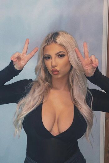Full leaked Liviabolger private onlyfans photo