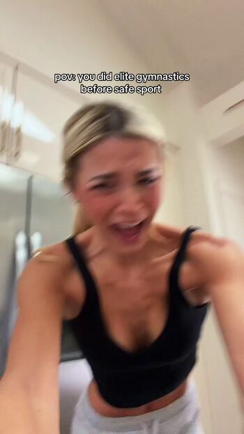 🔥 Livvy dunne  page leaked private photo uncensored full