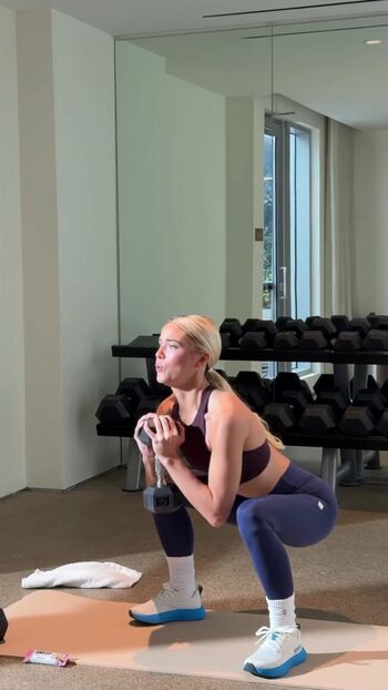 🔥 Livvy dunne  page leaked private photo uncensored full