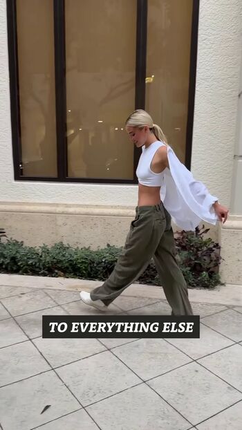 🔥 Livvy dunne  page leaked private photo uncensored full