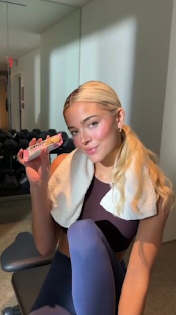 🔥 Livvy dunne  page leaked private photo uncensored full