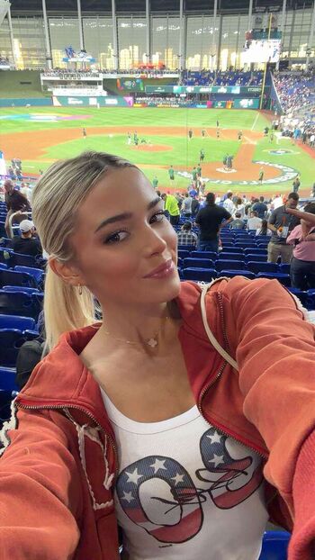 🔥 Livvy dunne  page leaked private photo uncensored full