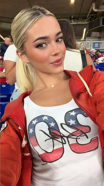 🔥 Livvy dunne  page leaked private photo uncensored full