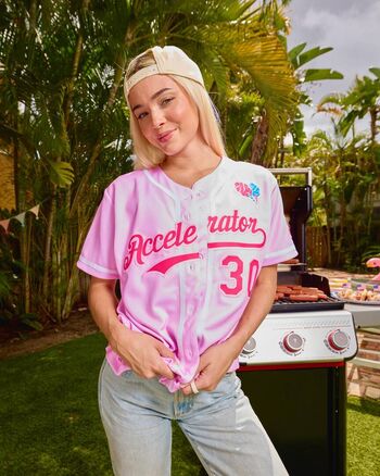 🔥 Livvy dunne  page leaked private photo uncensored full