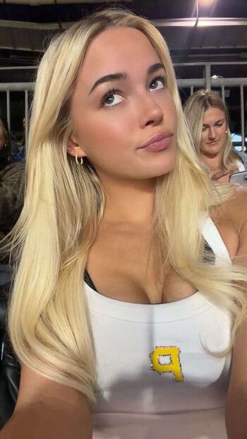 🔥 Livvy dunne  page leaked private photo uncensored full