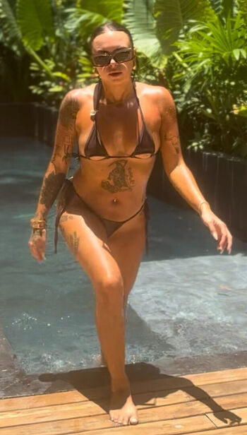 Full leaked Liz priest private onlyfans photo