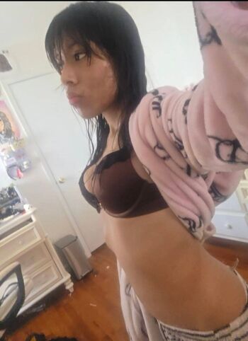 Full leaked Liz x private onlyfans photo